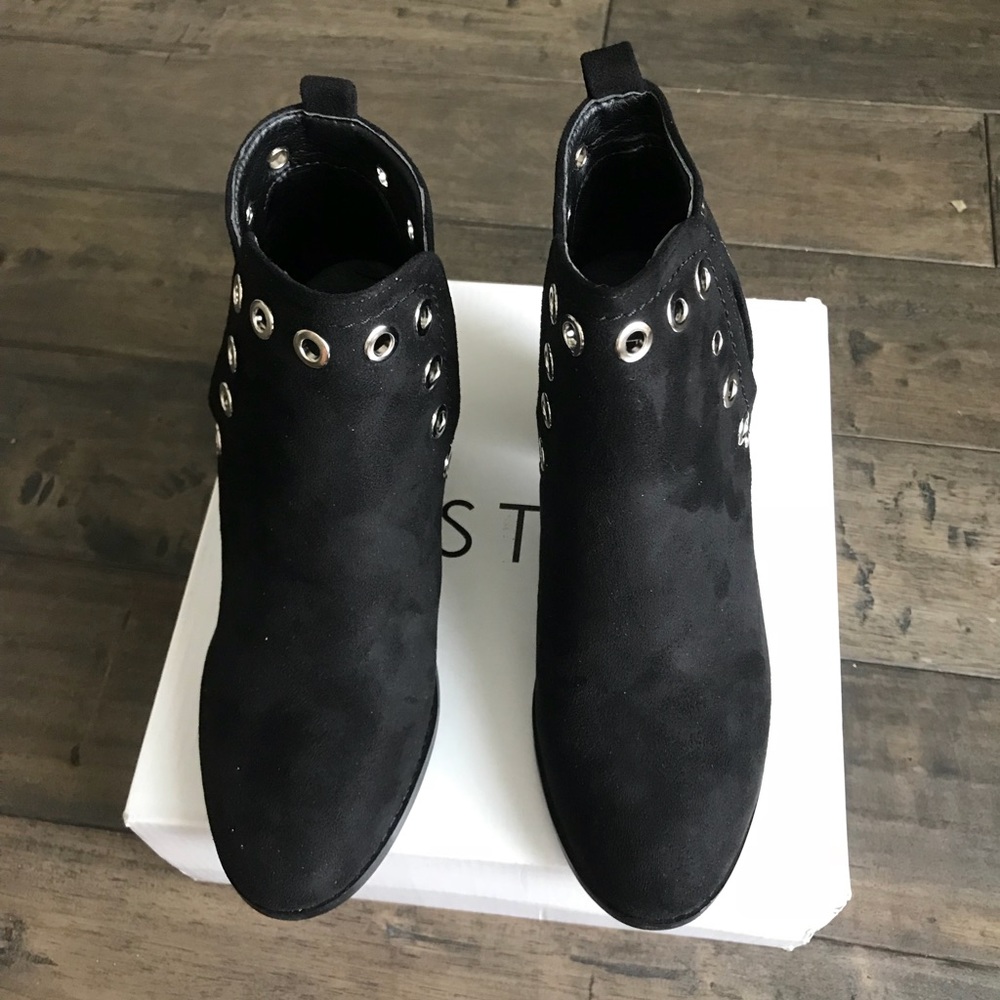Black V Cut Grommet Suede Booties - Picture 4 of 4